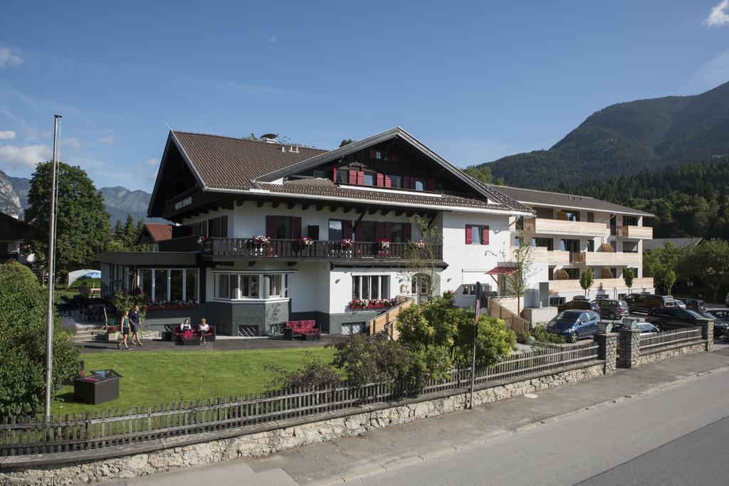 Leiners Familienhotel Garmisch-Partenkirchen Ngoại thất bức ảnh
